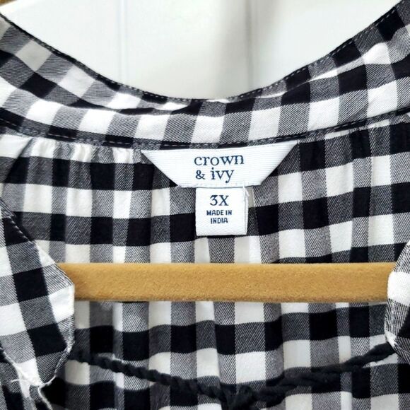Crown and Ivy Plus Size Black/ White Checkered 3/4 Sleeve Peasant DRESS, Size 3X - Picture 5 of 9